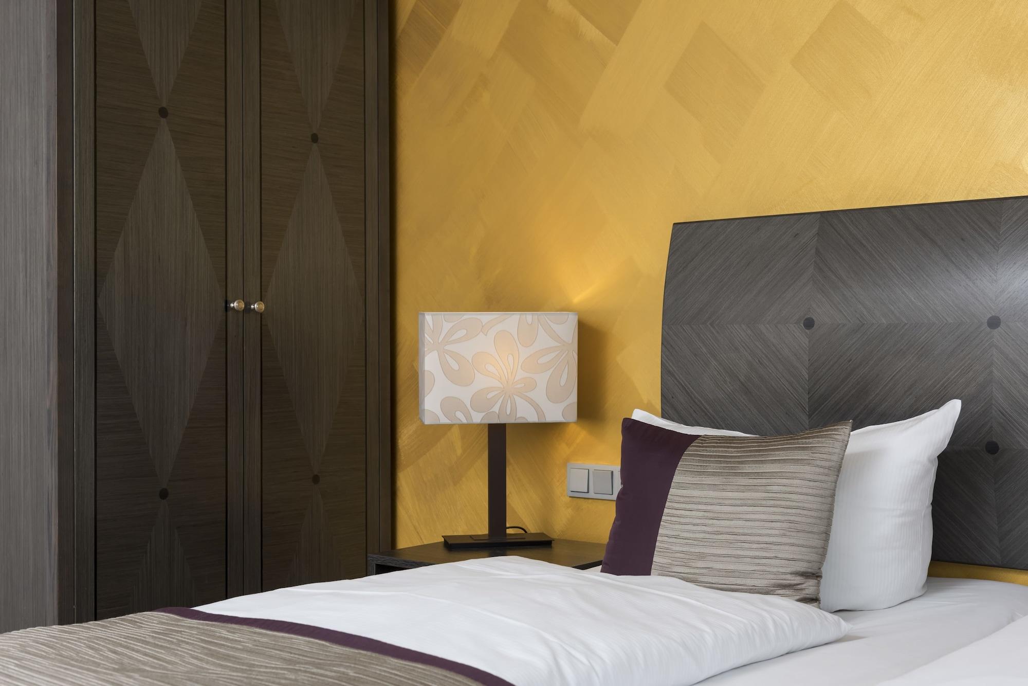 Wyndham Duisburger Hof Hotell Rum bild