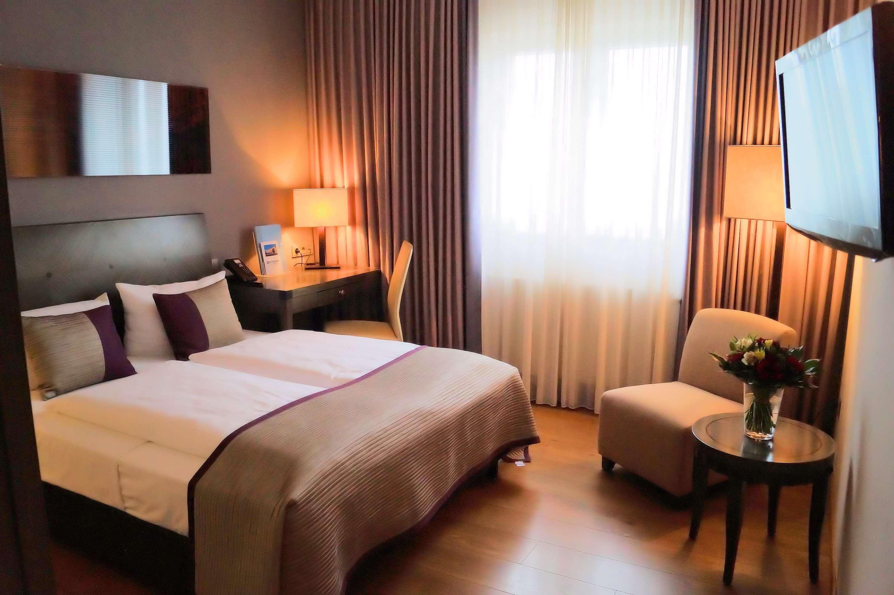 Wyndham Duisburger Hof Hotell Rum bild