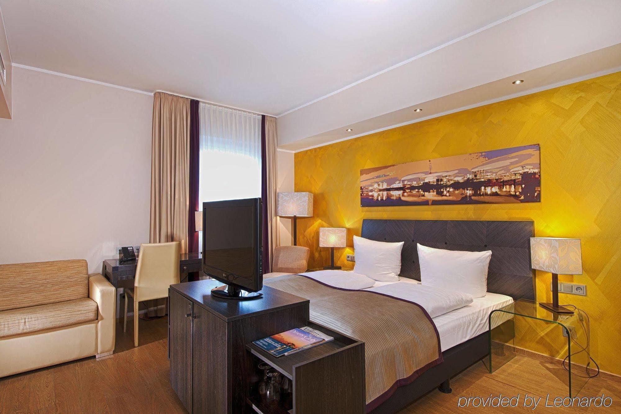 Wyndham Duisburger Hof Hotell Exteriör bild